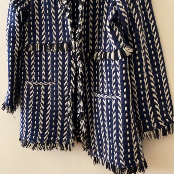 CUPCAKES & CASHMERE, Bev Jacket - Picture 4 of 8